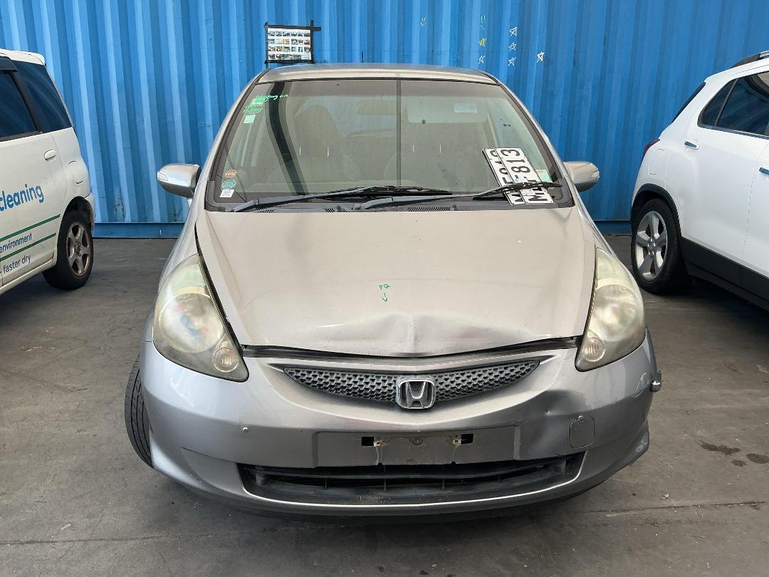 Photo '2' of Honda FIT Photo '2' of Honda FIT