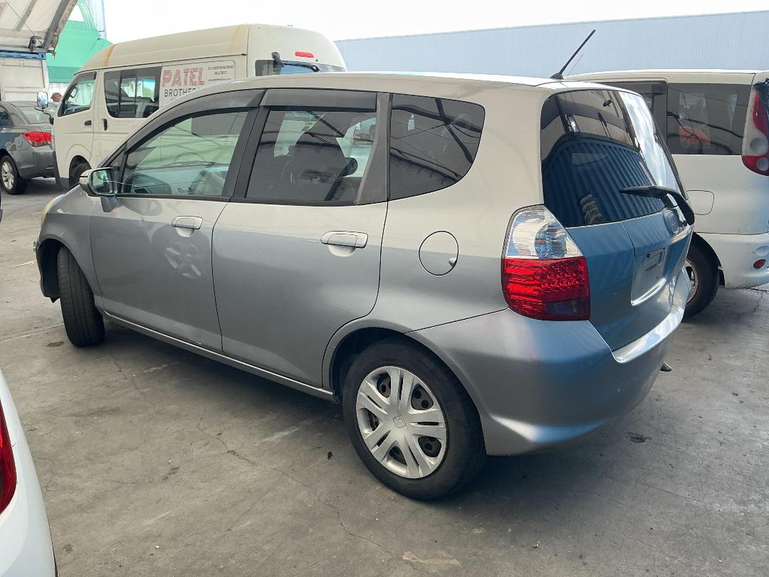 Photo '9' of Honda FIT Photo '9' of Honda FIT