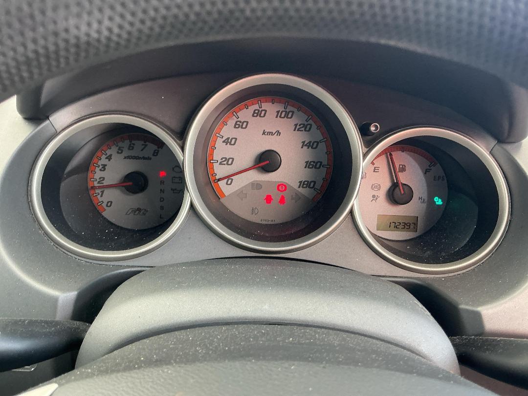 Photo '18' of Honda FIT Photo '18' of Honda FIT