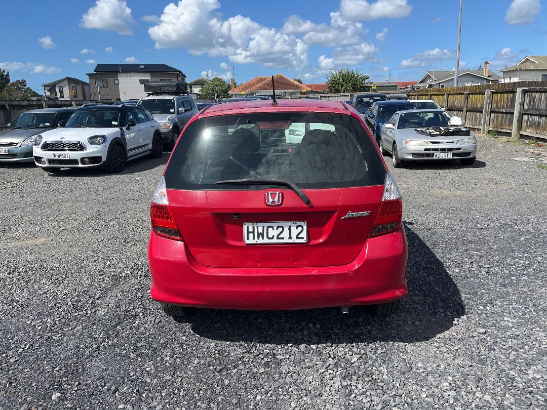 Photo '6' of Honda FIT Photo '6' of Honda FIT