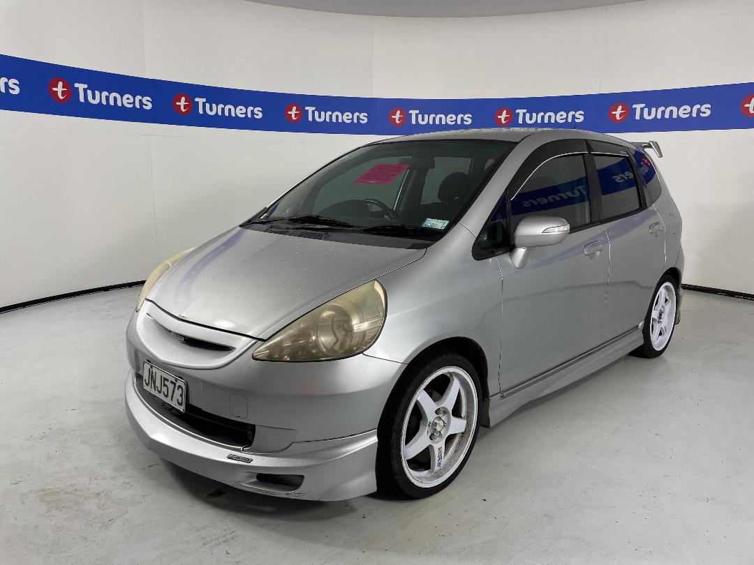 Photo '3' of Honda FIT Photo '3' of Honda FIT