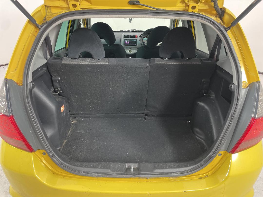 Photo '12' of Honda FIT 1500 Photo '12' of Honda FIT 1500