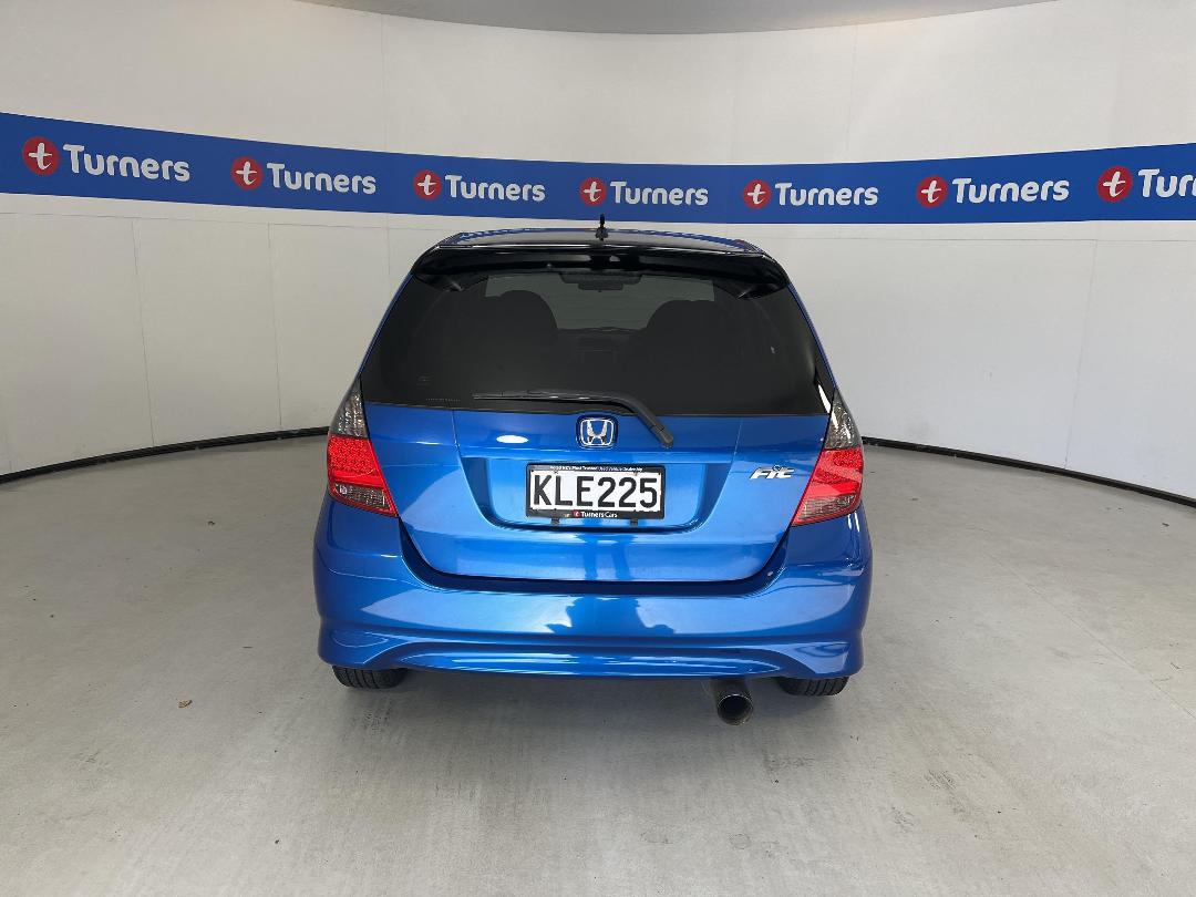 Photo '6' of Honda FIT Photo '6' of Honda FIT