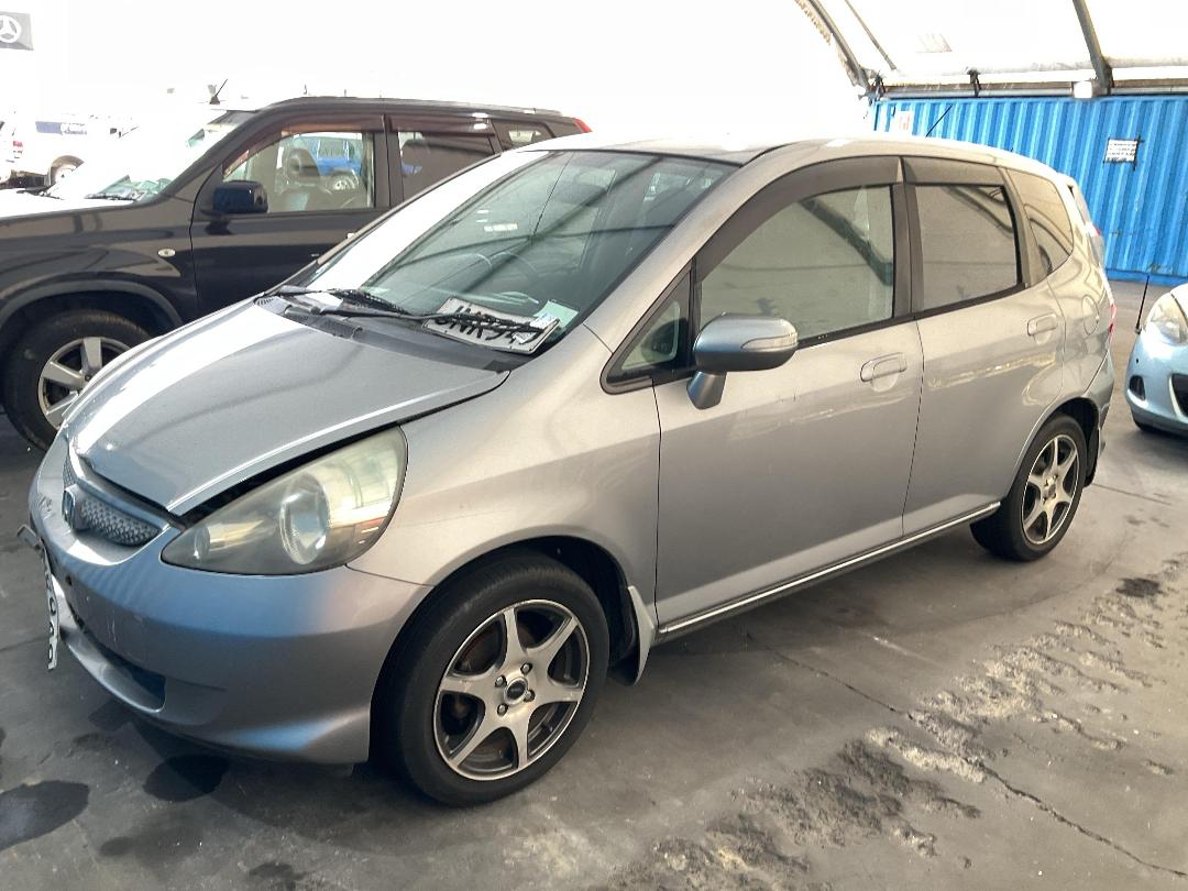 Photo '7' of Honda FIT