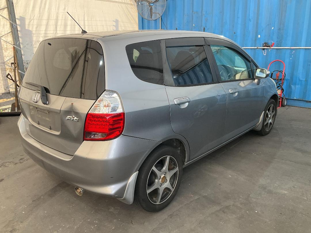 Photo '17' of Honda FIT