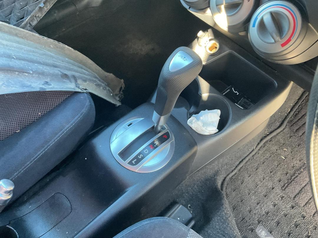 Photo '14' of Honda FIT