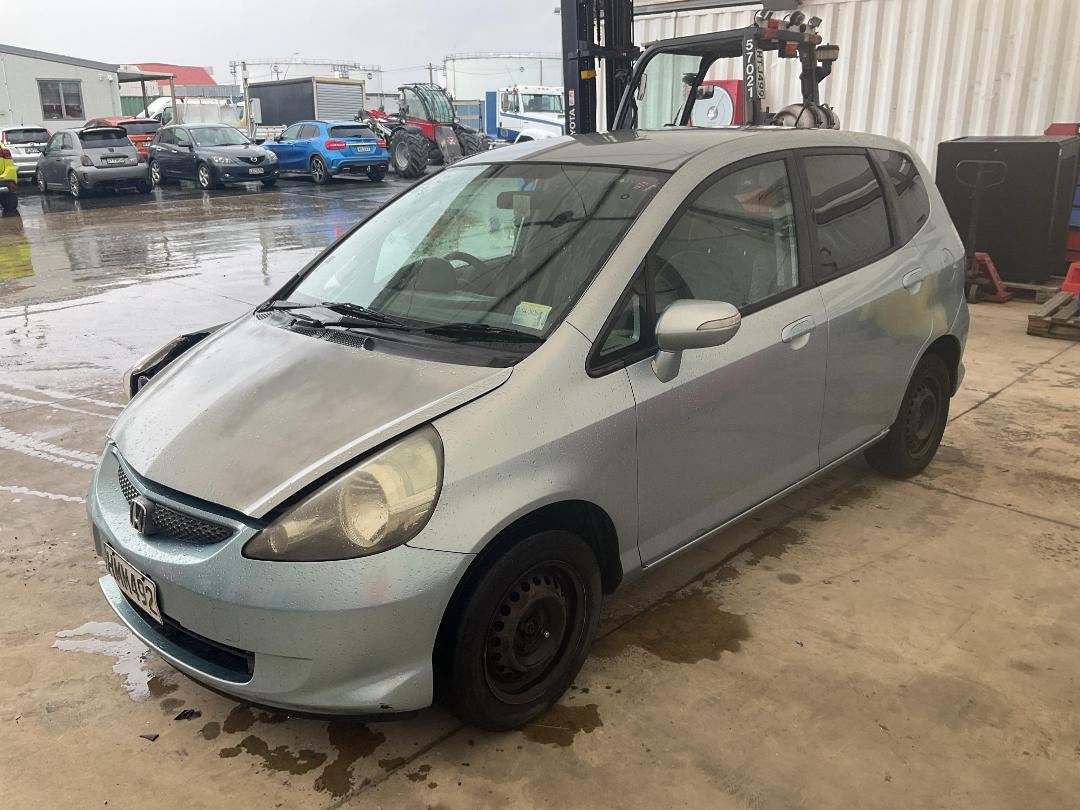 Photo '2' of Honda FIT