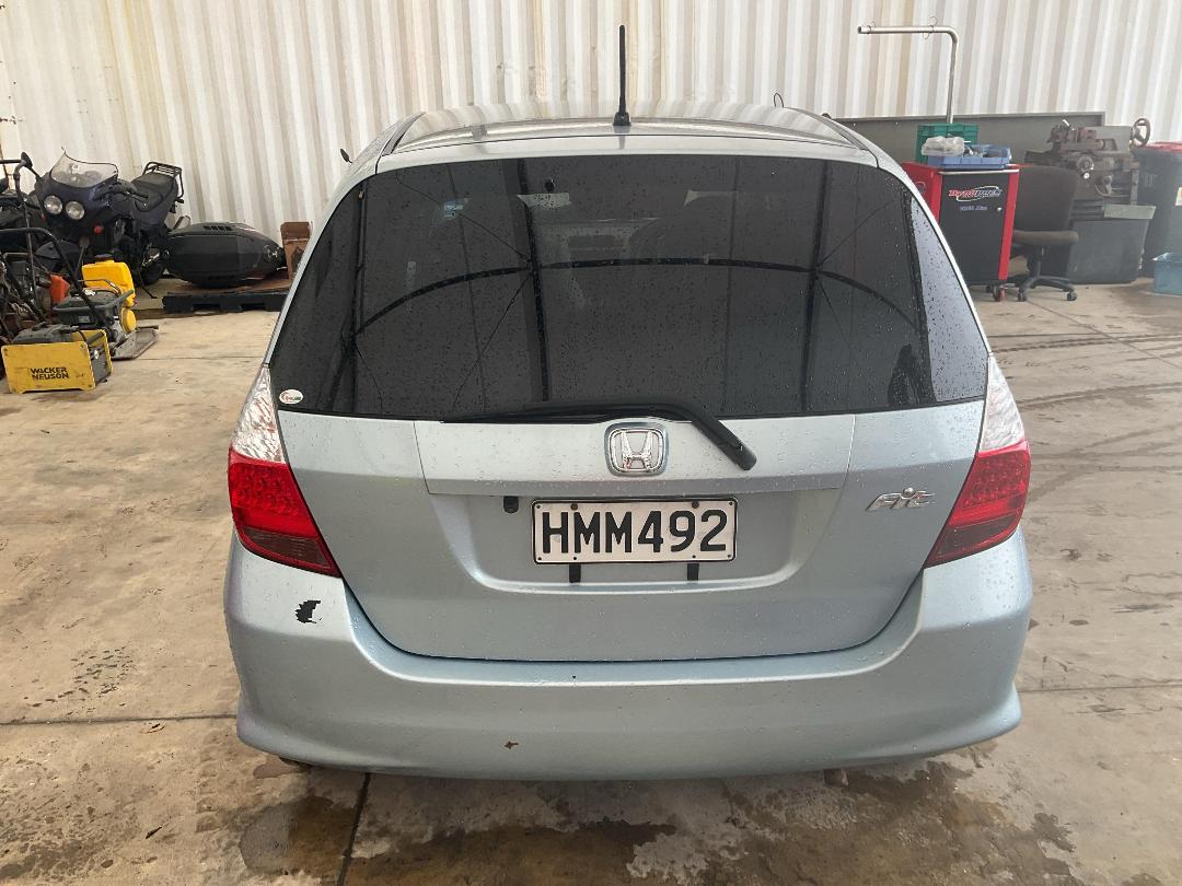 Photo '4' of Honda FIT