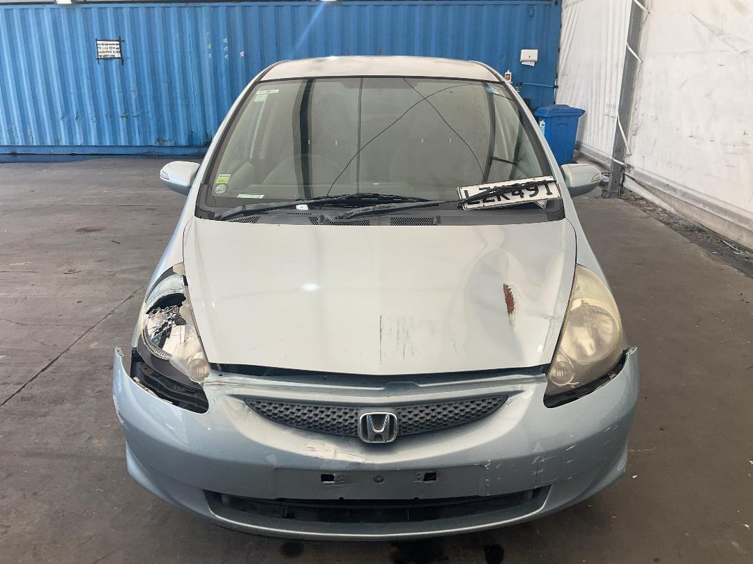 Photo '2' of Honda FIT Photo '2' of Honda FIT