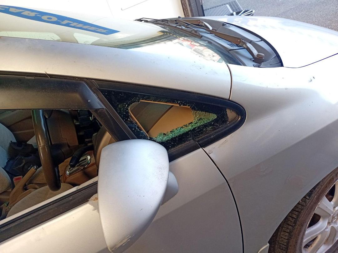 Photo '25' of Honda FIT Aria 1500 Photo '25' of Honda FIT Aria 1500