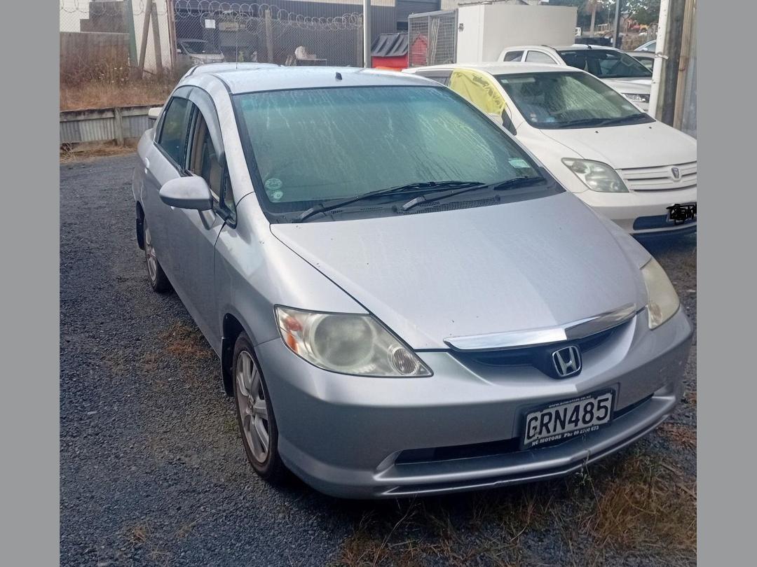 Photo '5' of Honda FIT Aria 1500 Photo '5' of Honda FIT Aria 1500