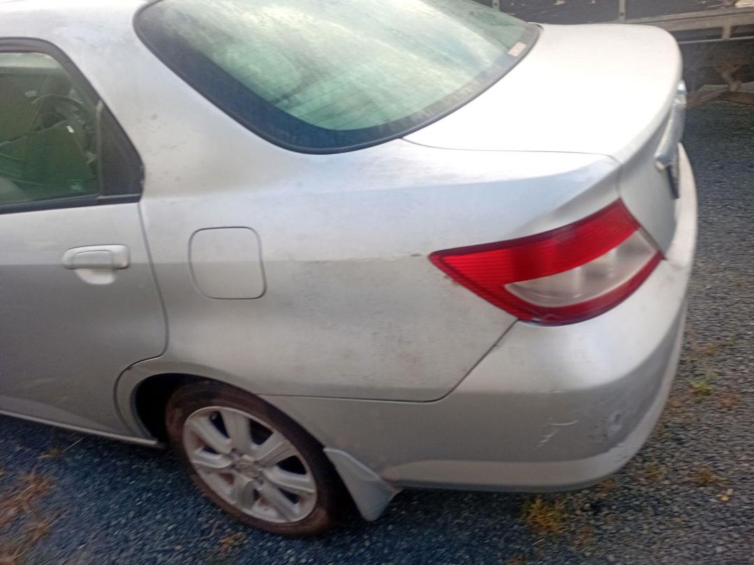 Photo '13' of Honda FIT Aria 1500 Photo '13' of Honda FIT Aria 1500