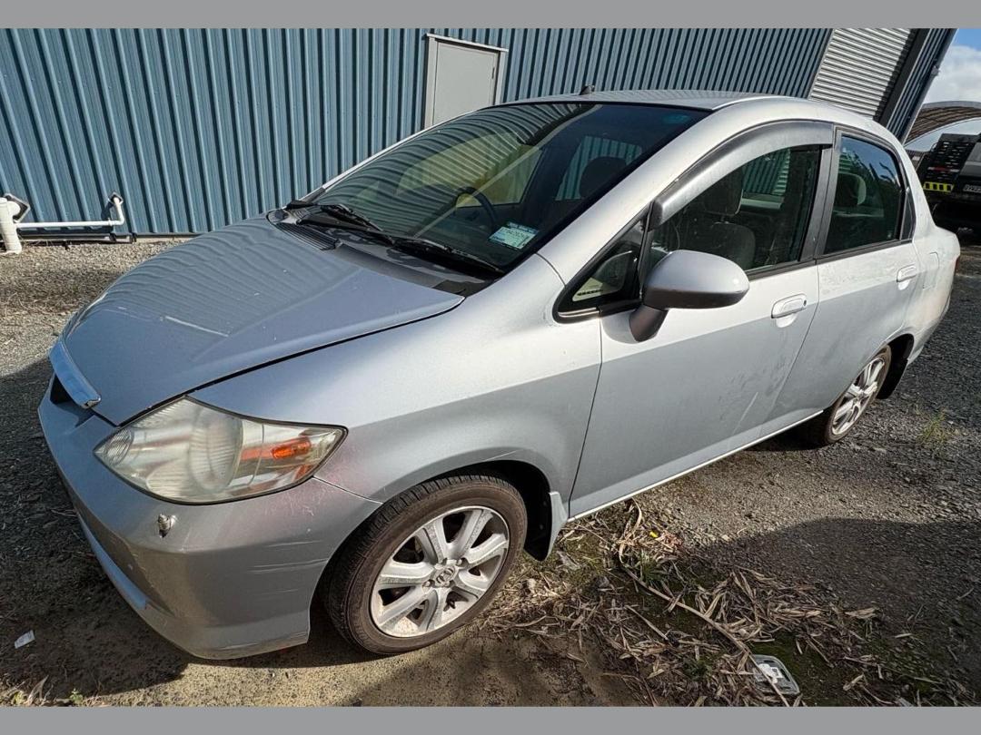 Photo '9' of Honda FIT Aria 1500 Photo '9' of Honda FIT Aria 1500