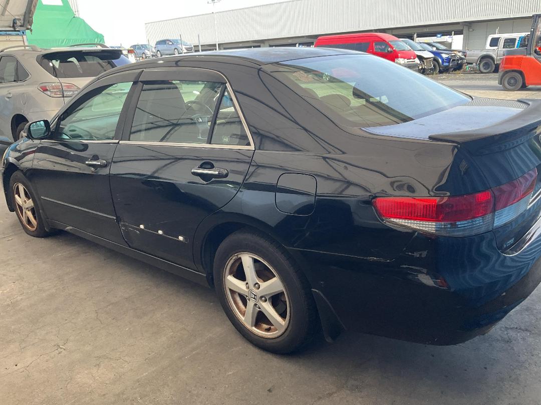 Photo '4' of Honda Inspire