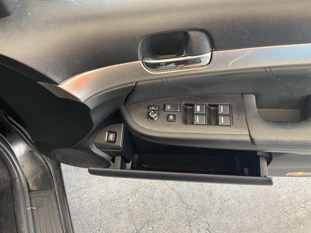 Photo '9' of Honda Inspire