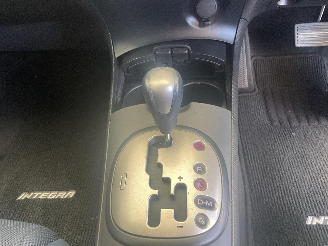 Photo '12' of Honda Integra Type S