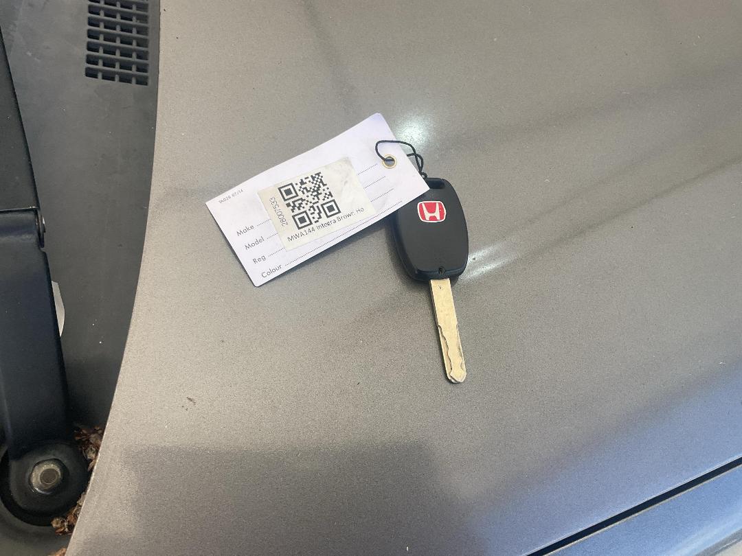 Photo '13' of Honda Integra Type S