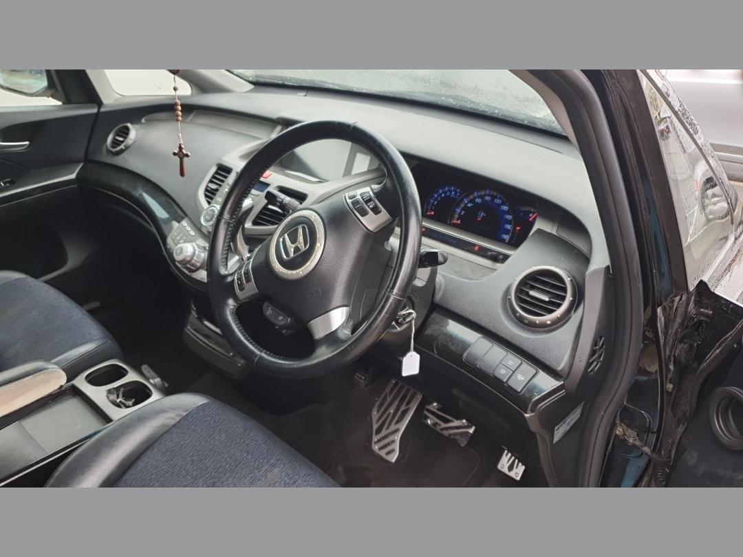 Photo '14' of Honda Odyssey