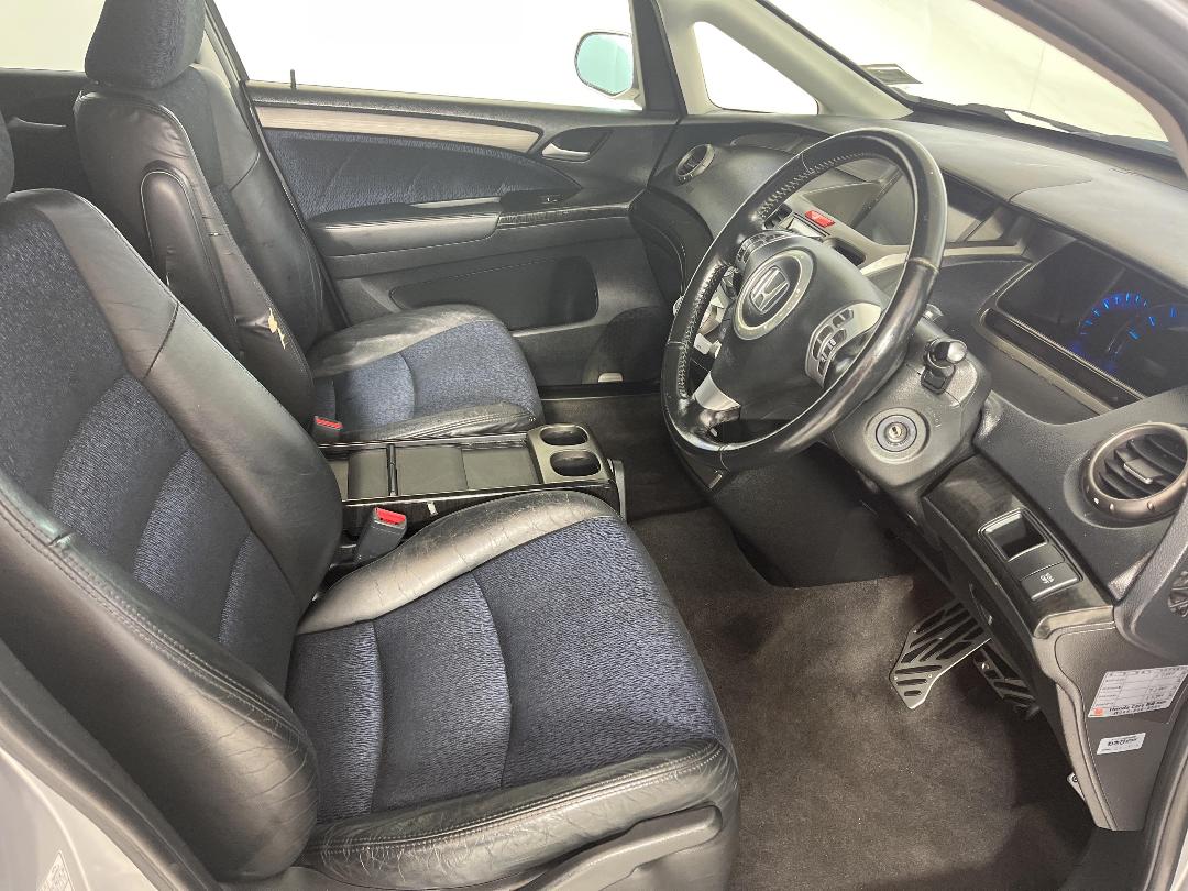 Photo '16' of Honda Odyssey