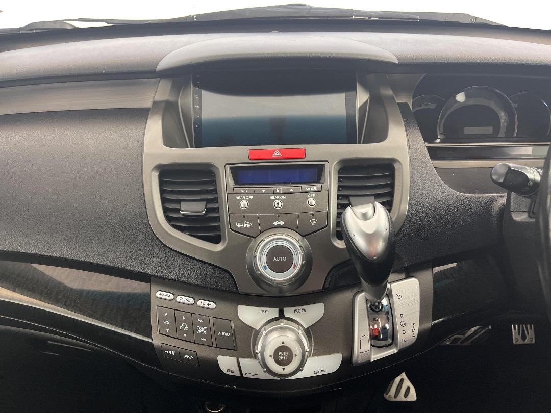 Photo '18' of Honda Odyssey