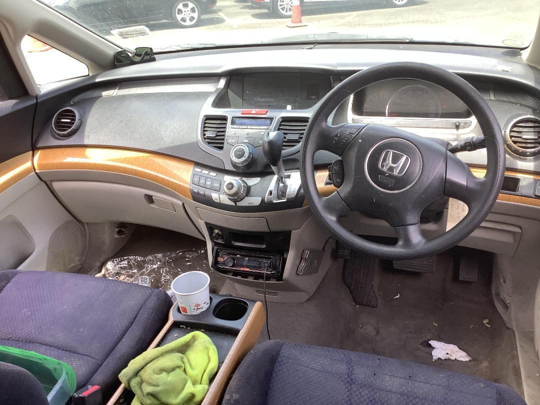 Photo '18' of Honda Odyssey