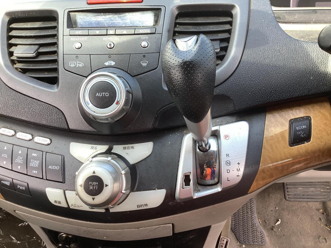 Photo '16' of Honda Odyssey