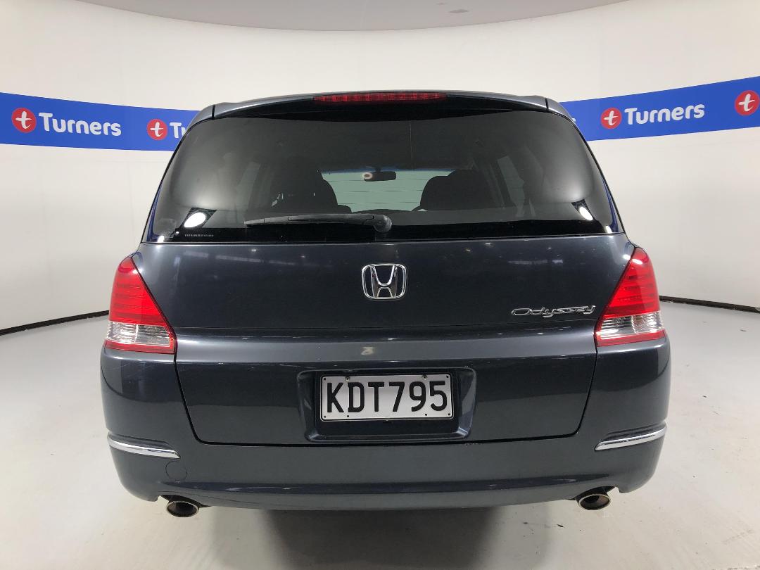 Photo '6' of Honda Odyssey