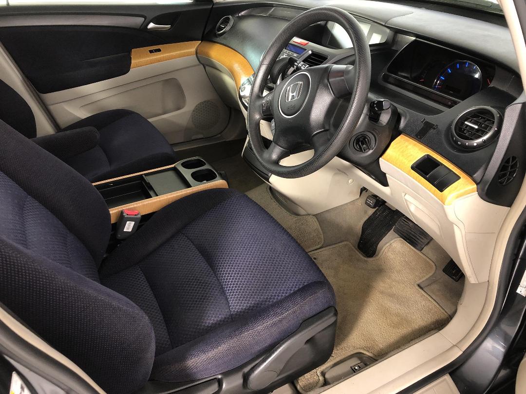 Photo '16' of Honda Odyssey