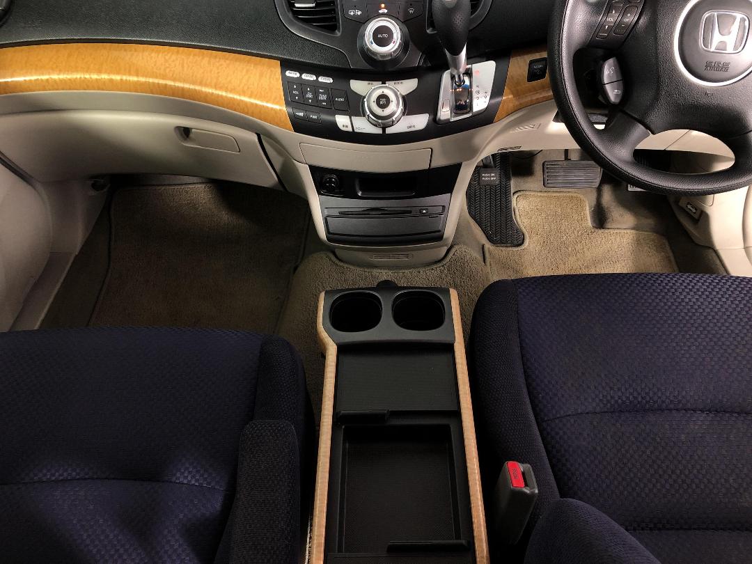 Photo '18' of Honda Odyssey