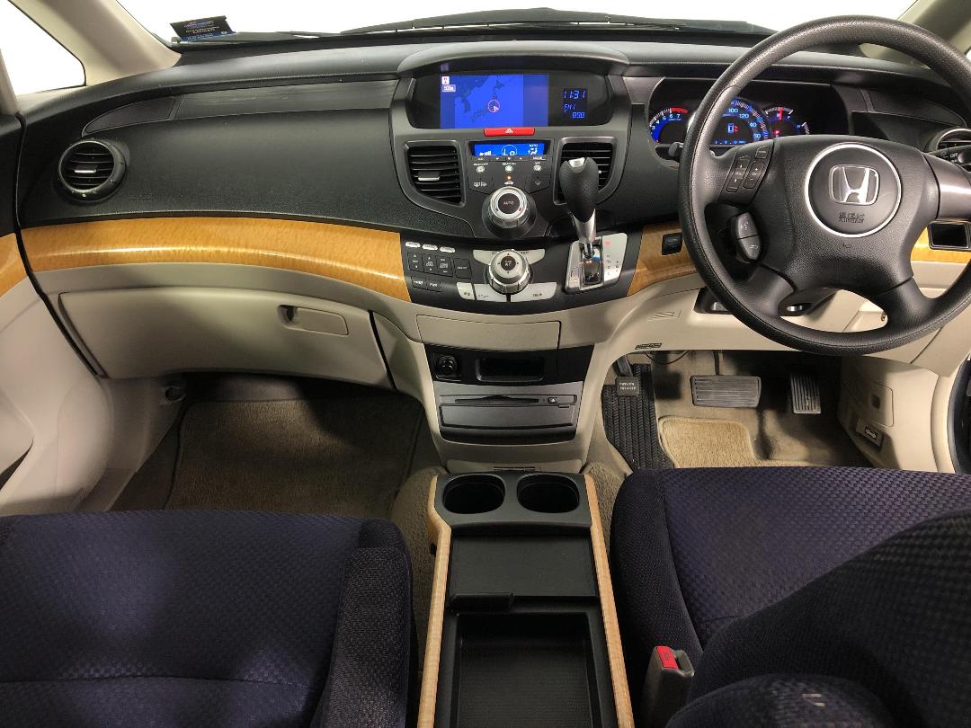 Photo '17' of Honda Odyssey