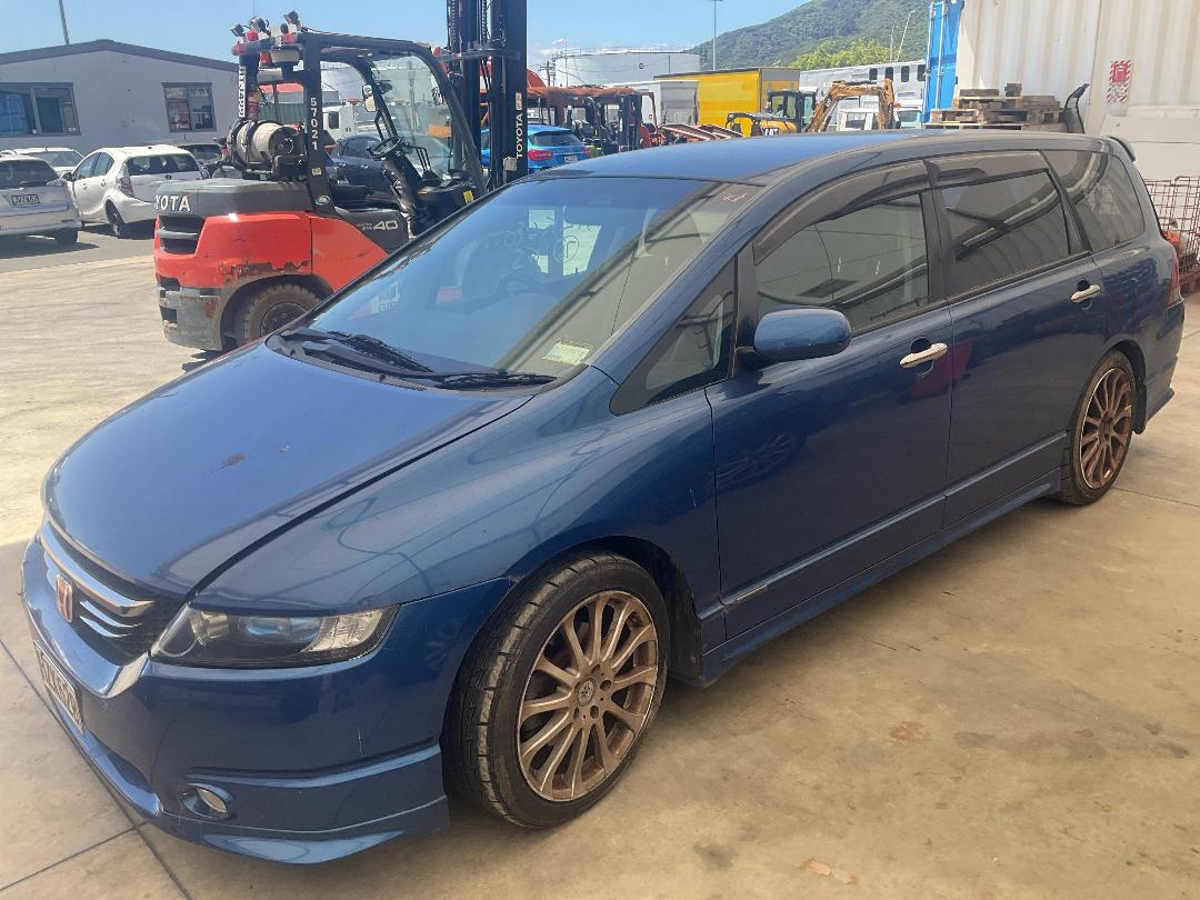 Photo '2' of Honda Odyssey