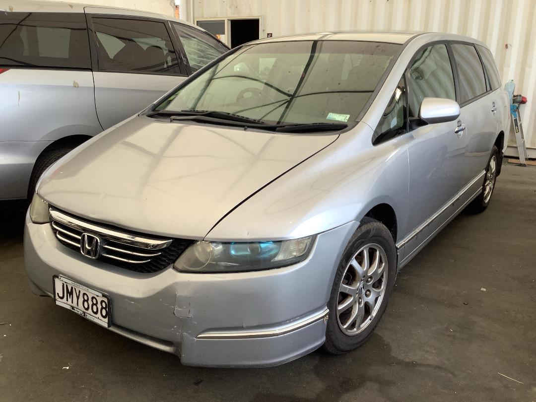 Photo '3' of Honda Odyssey