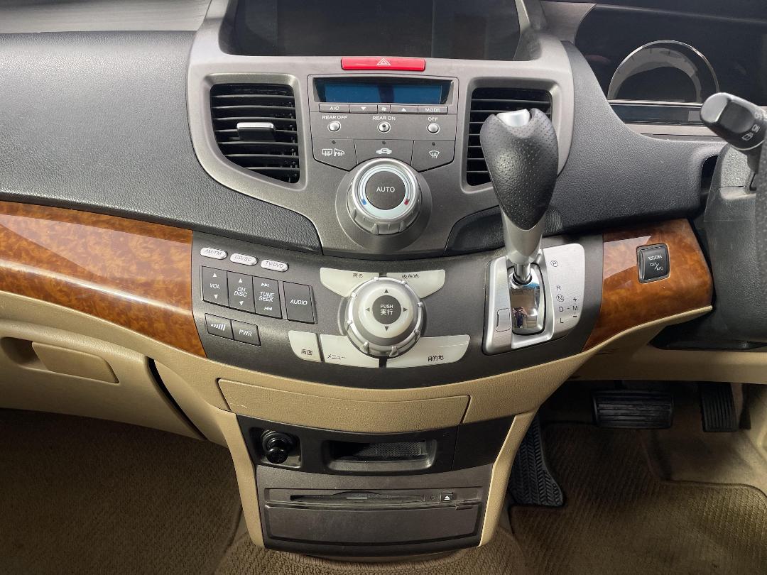 Photo '18' of Honda Odyssey Photo '18' of Honda Odyssey