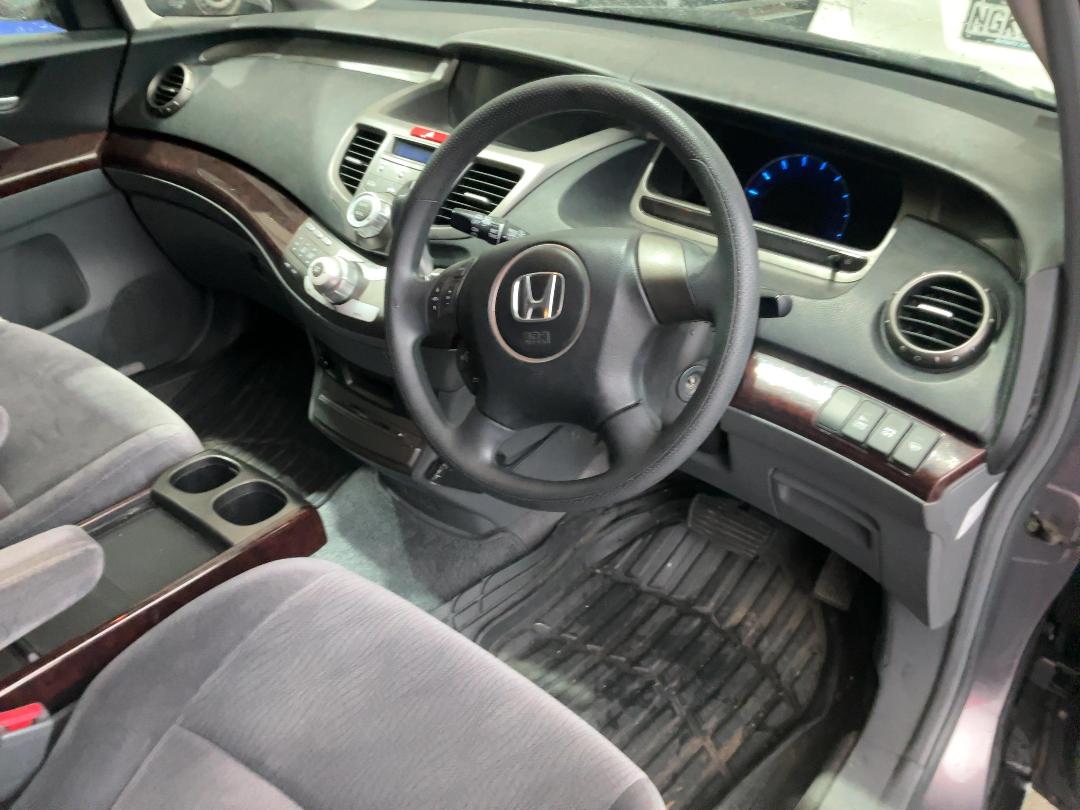 Photo '22' of Honda Odyssey