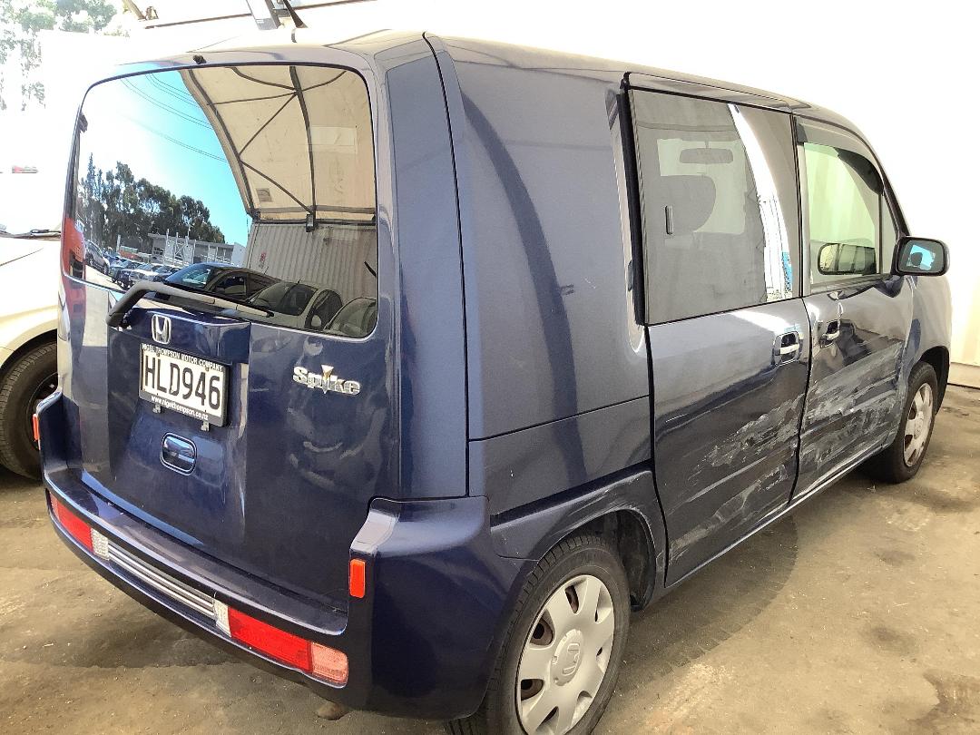 Photo '5' of Honda Spike