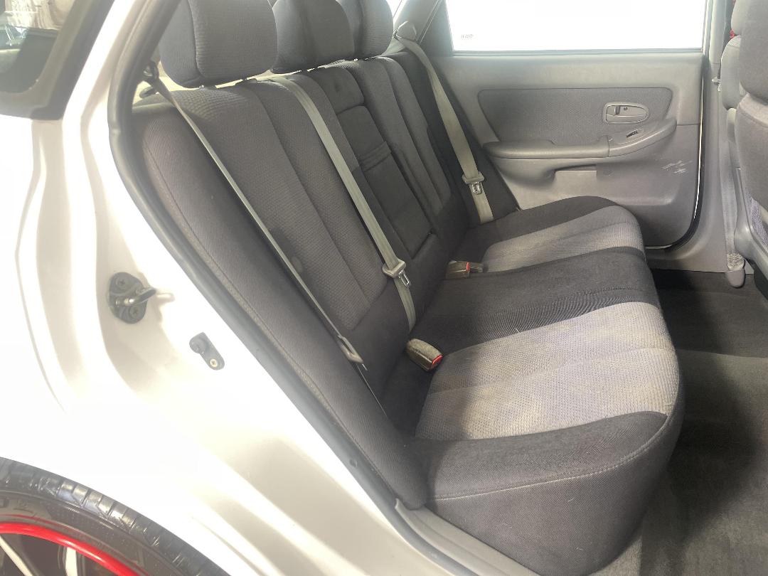 Photo '20' of Hyundai Elantra Photo '20' of Hyundai Elantra