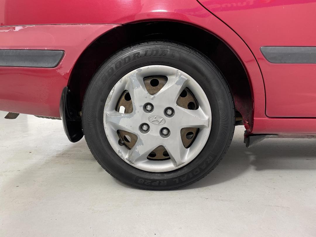 Photo '12' of Hyundai Elantra