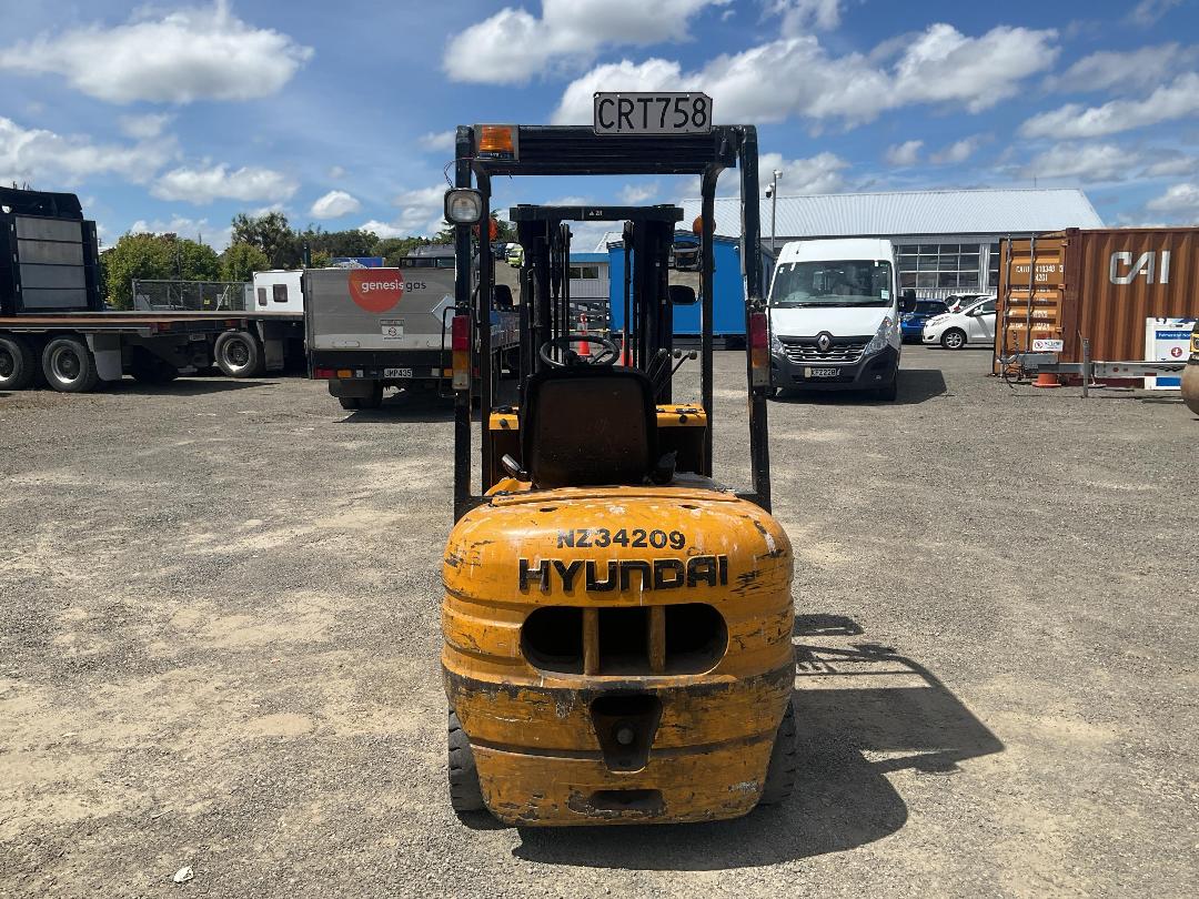 Photo '6' of Hyundai HDF18 Forklift
