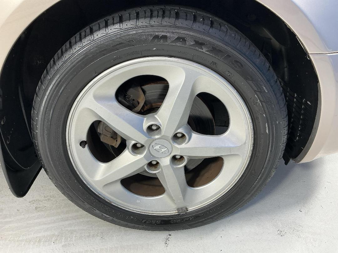 Photo '9' of Hyundai Sonata