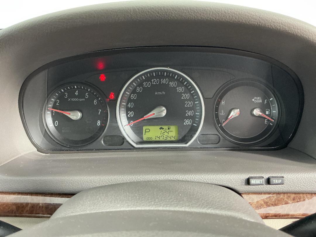 Photo '21' of Hyundai Sonata