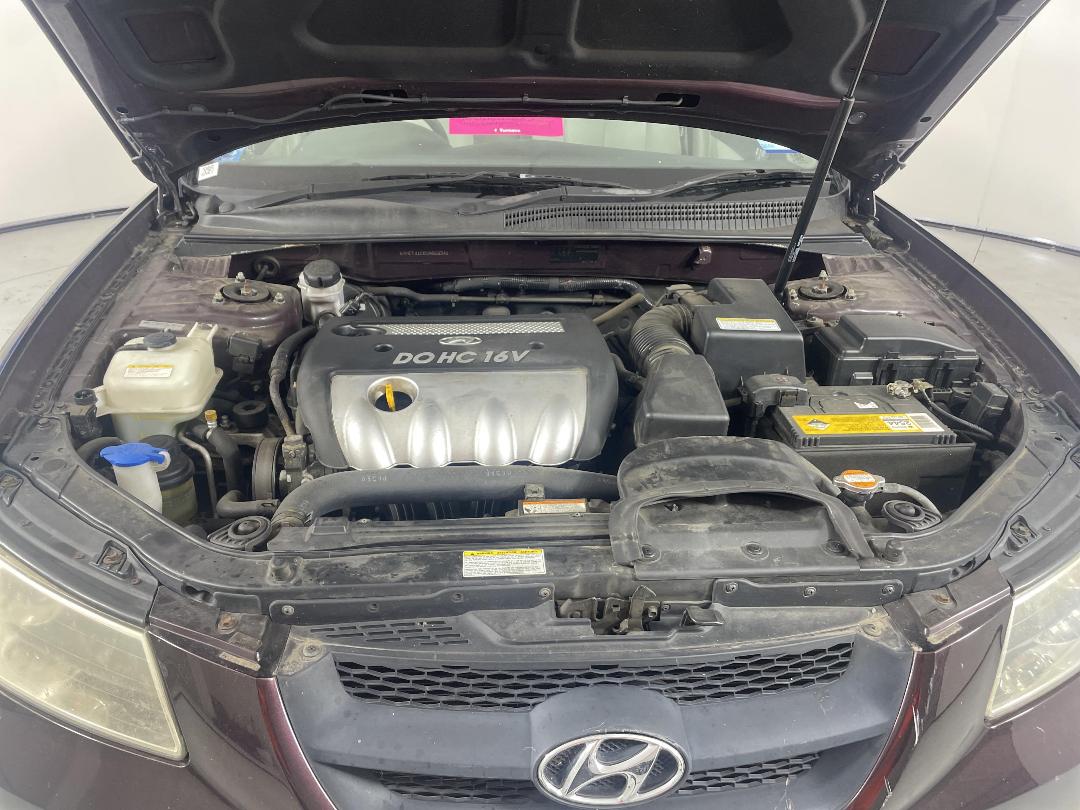 Photo '11' of Hyundai Sonata