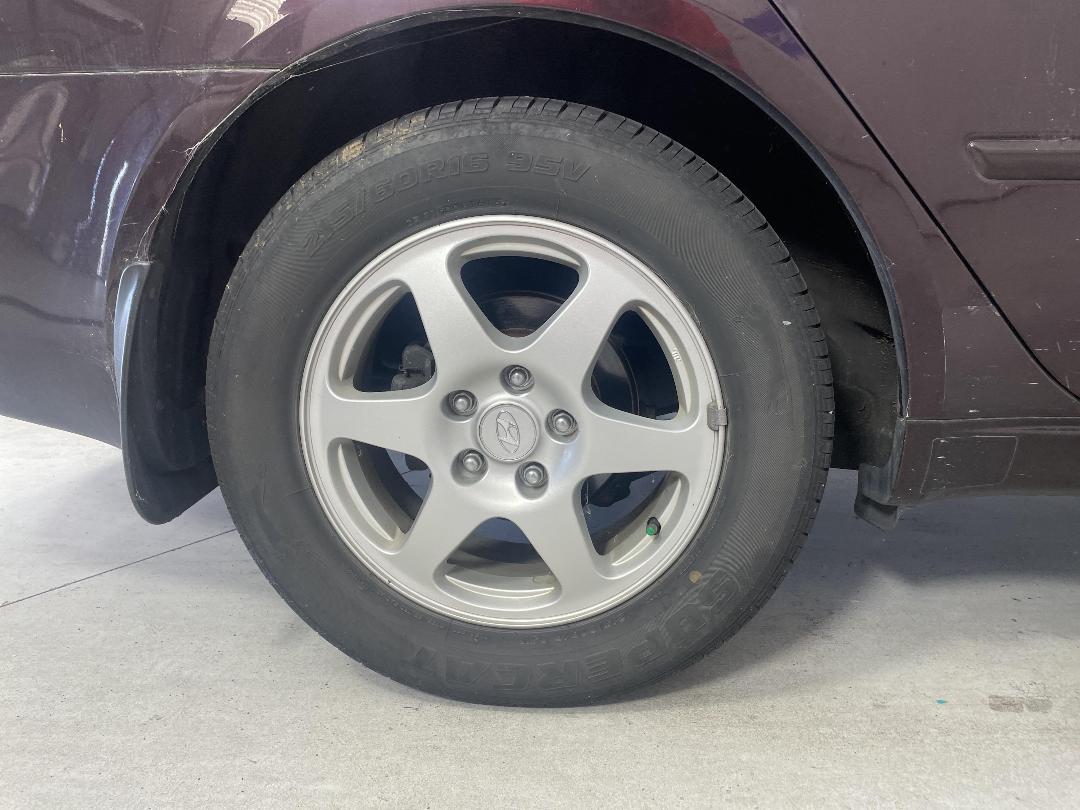 Photo '10' of Hyundai Sonata