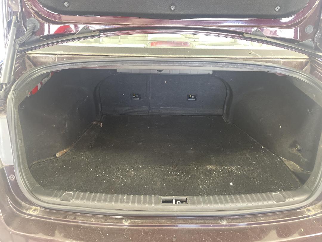 Photo '12' of Hyundai Sonata