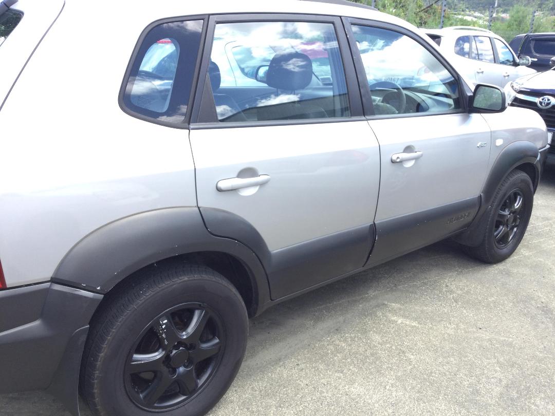 Photo '3' of Hyundai Tucson V6 GLS