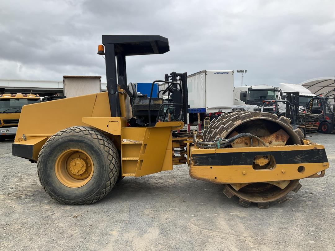 Photo '3' of Ingersol Rand SD-150F Propac Roller