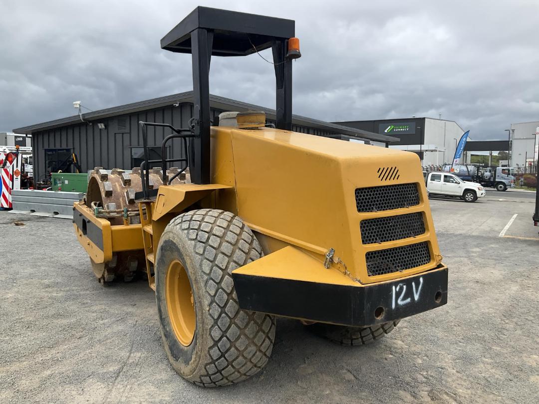 Photo '6' of Ingersol Rand SD-150F Propac Roller