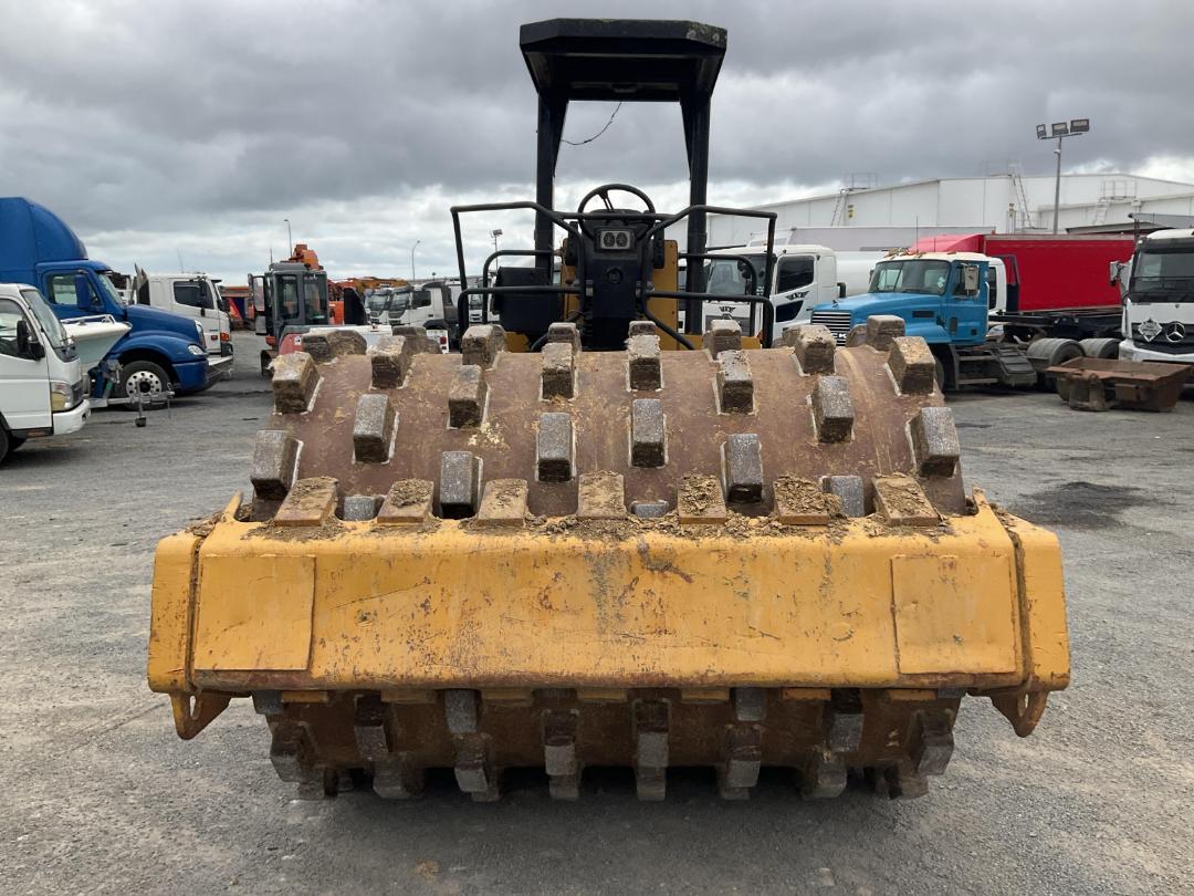 Photo '10' of Ingersol Rand SD-150F Propac Roller