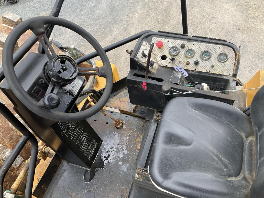 Photo '11' of Ingersol Rand SD-150F Propac Roller