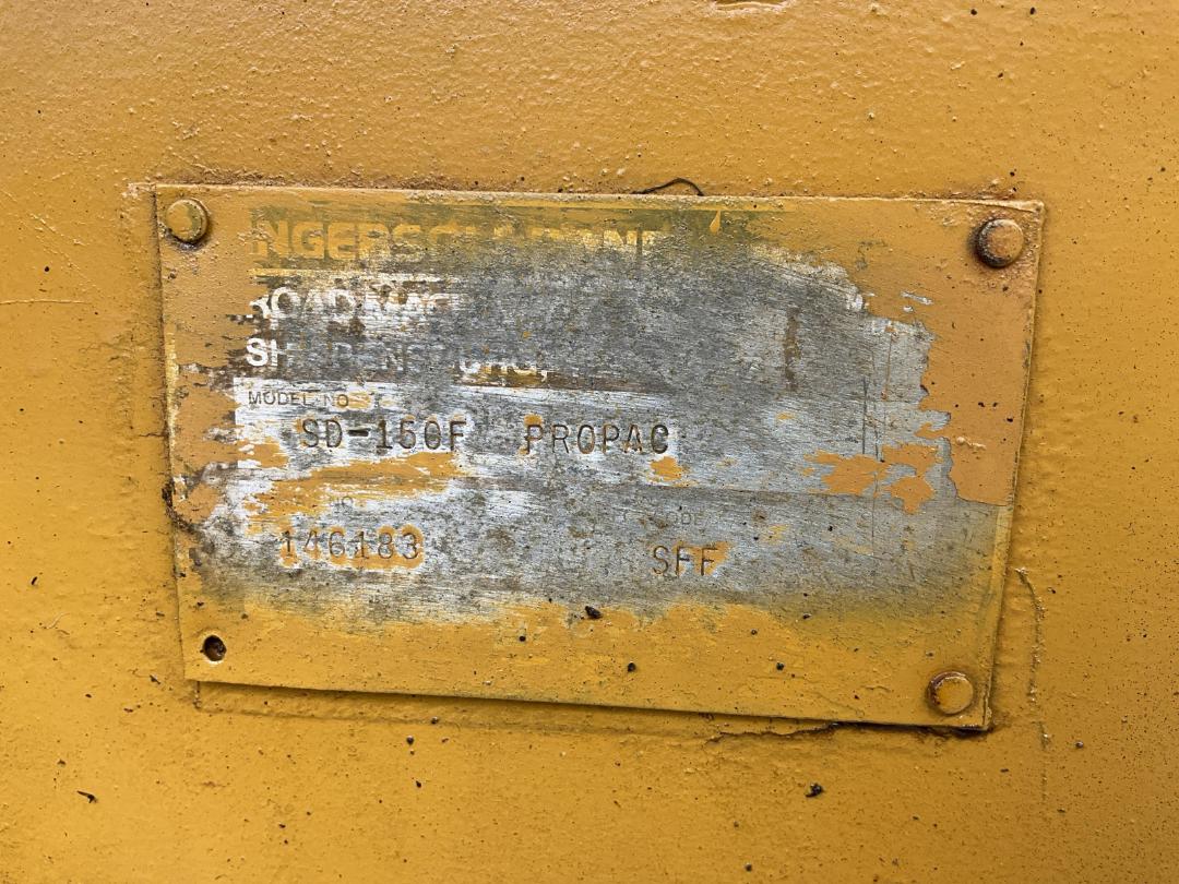 Photo '14' of Ingersol Rand SD-150F Propac Roller