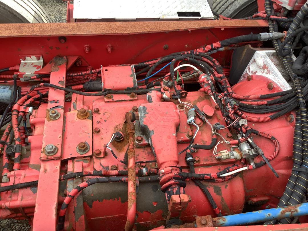 Photo '15' of International 9800 EAGLE Cab Chassis Photo '15' of International 9800 EAGLE Cab Chassis